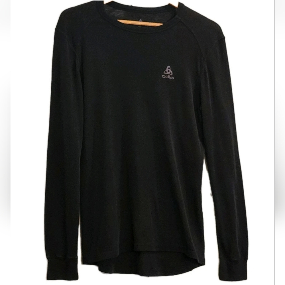 (SOLD) ODLO Men's Black Layering Crewneck Longsleeve Ribbed Lightweight Tee Size